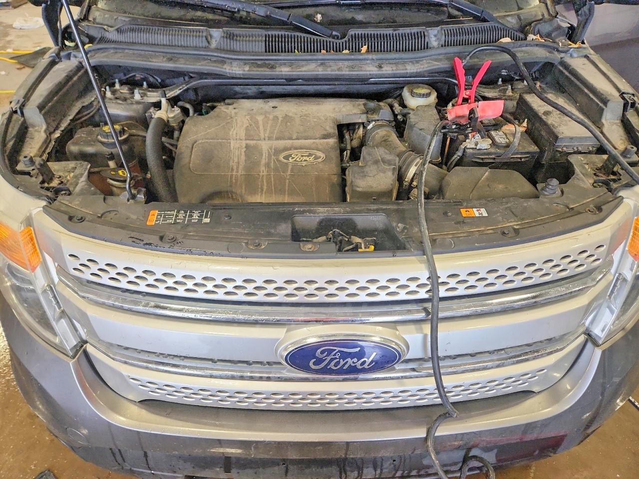 2014 FORD EXPLORER XLT photo 34