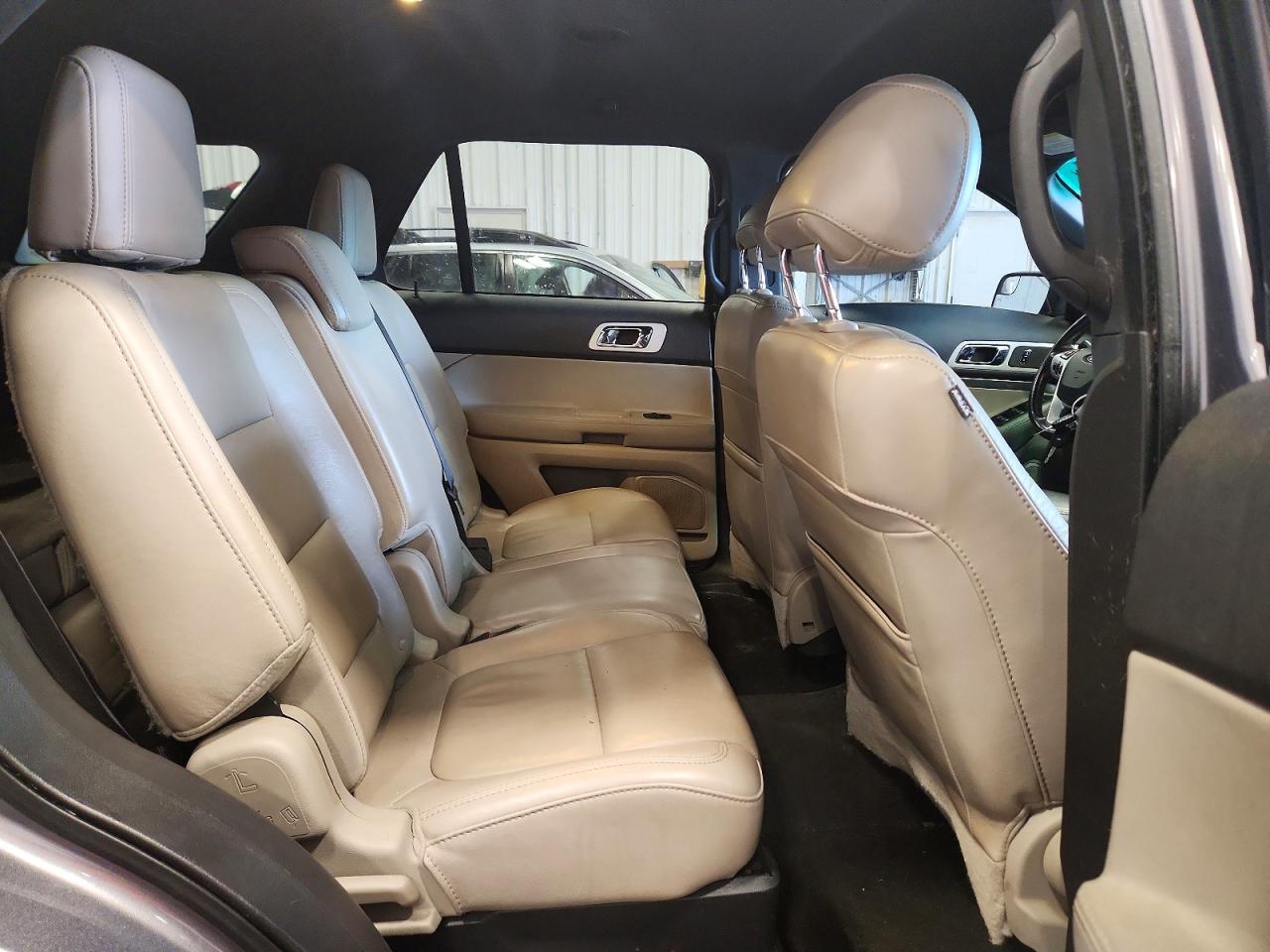 2014 FORD EXPLORER XLT photo 31