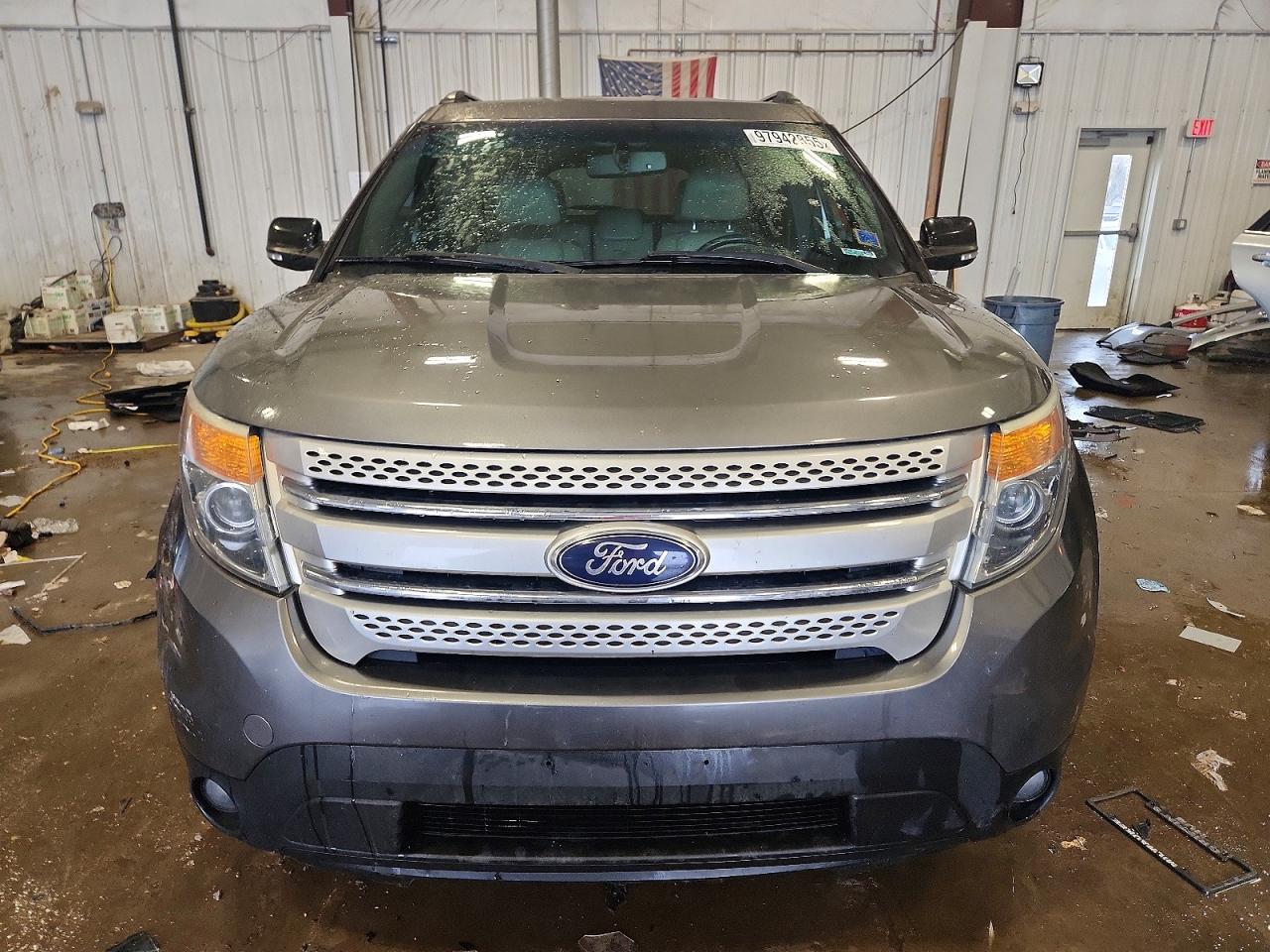 2014 FORD EXPLORER XLT photo 13