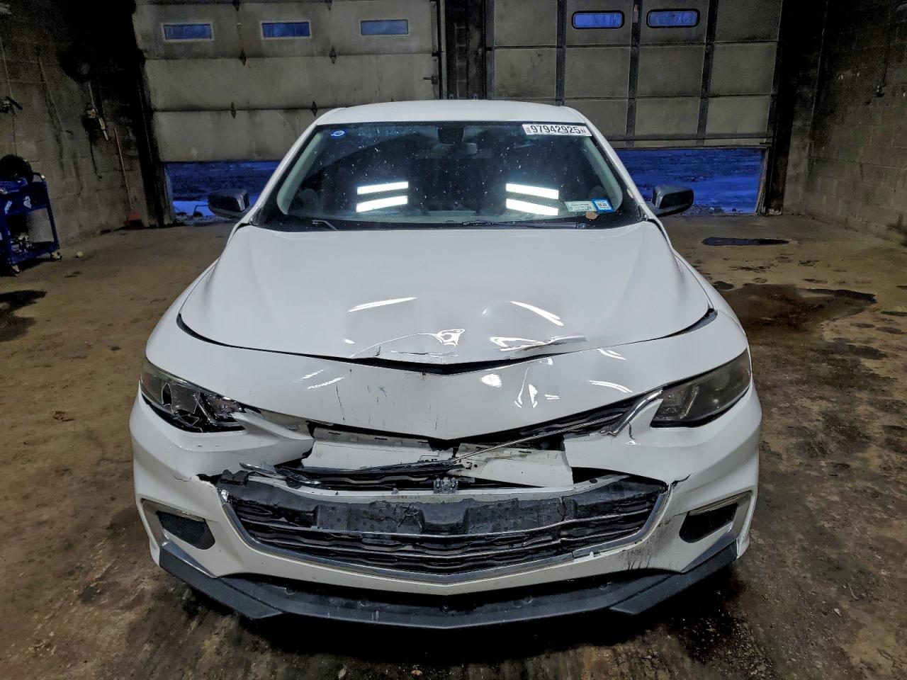 2017 CHEVROLET MALIBU LS photo 9