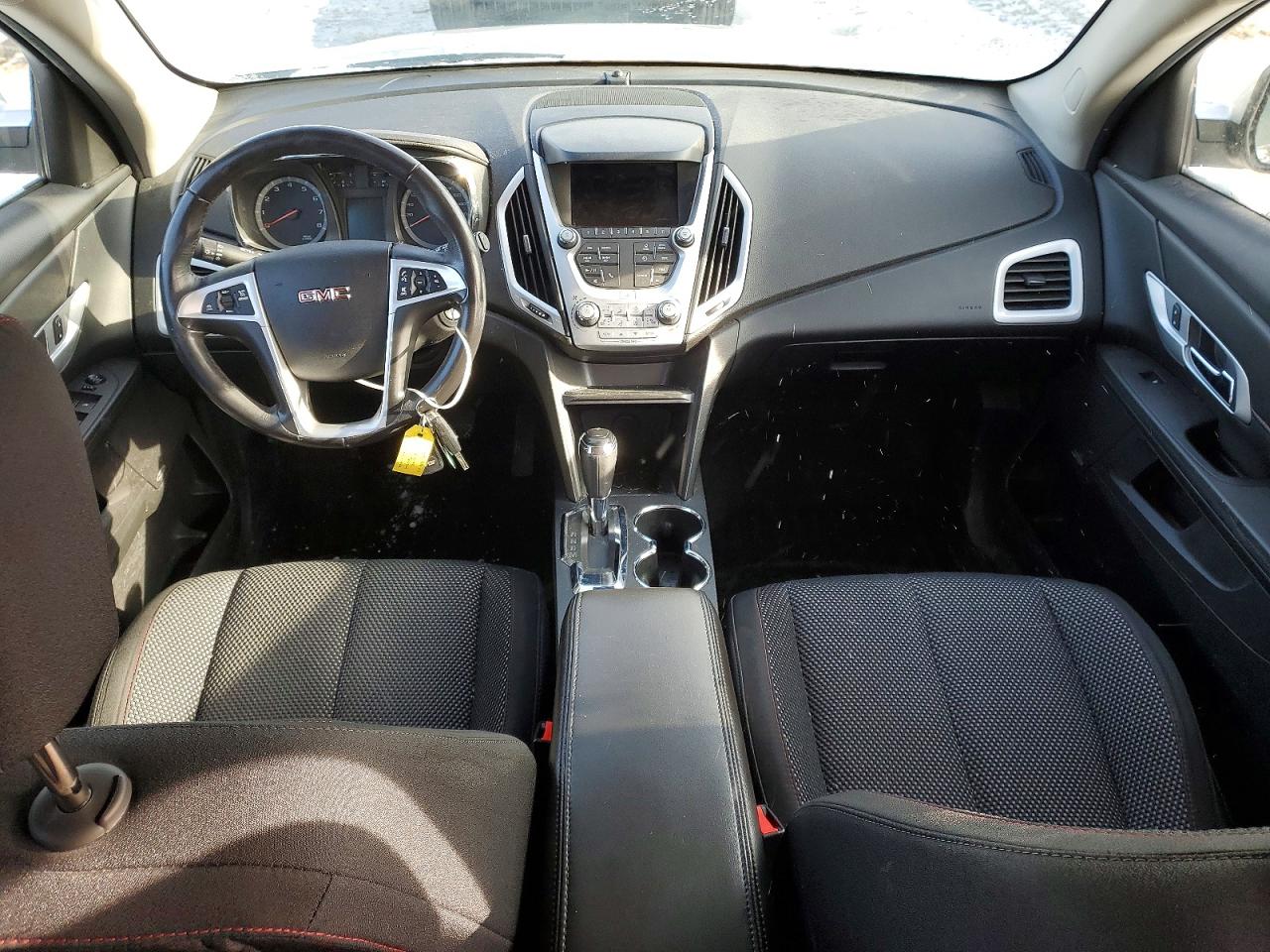 2017 GMC TERRAIN SLE photo 8
