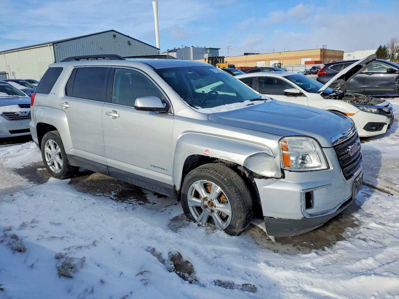 2017 GMC TERRAIN SLE photo 4