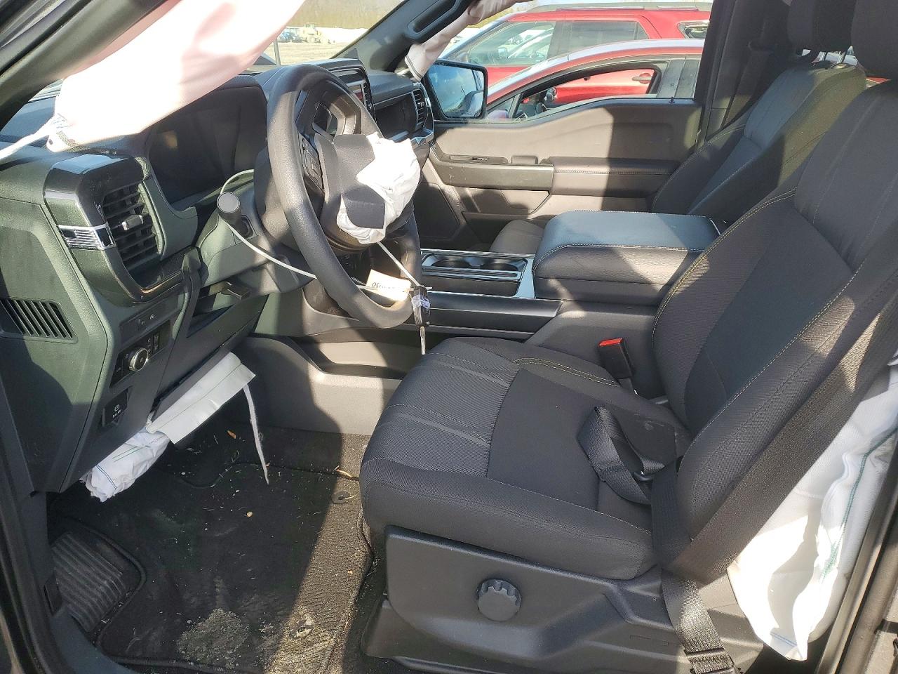2025 FORD F150 STX photo 19