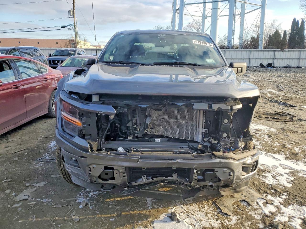 2025 FORD F150 STX photo 13