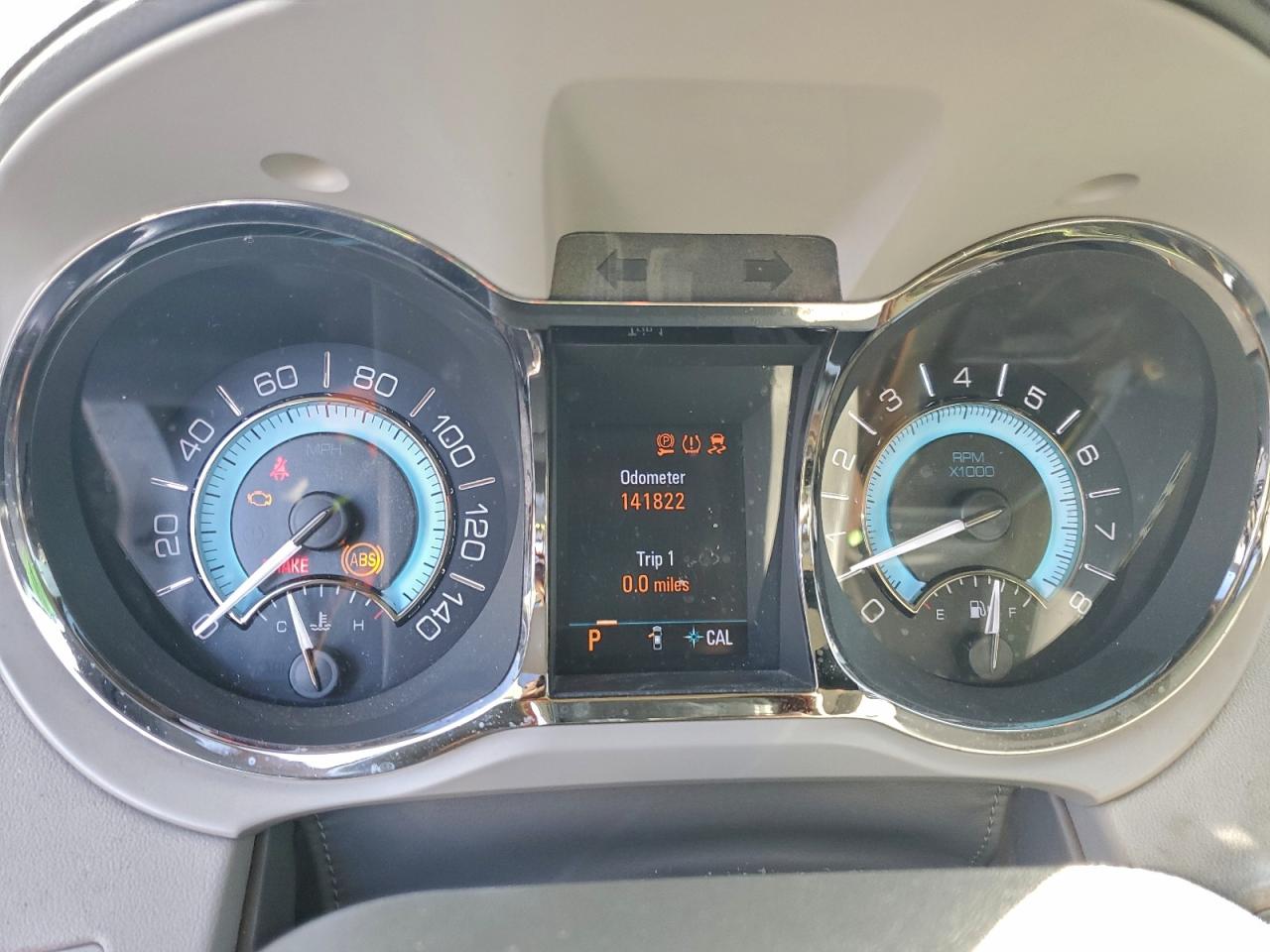 2010 BUICK LACROSSE CXS photo 25