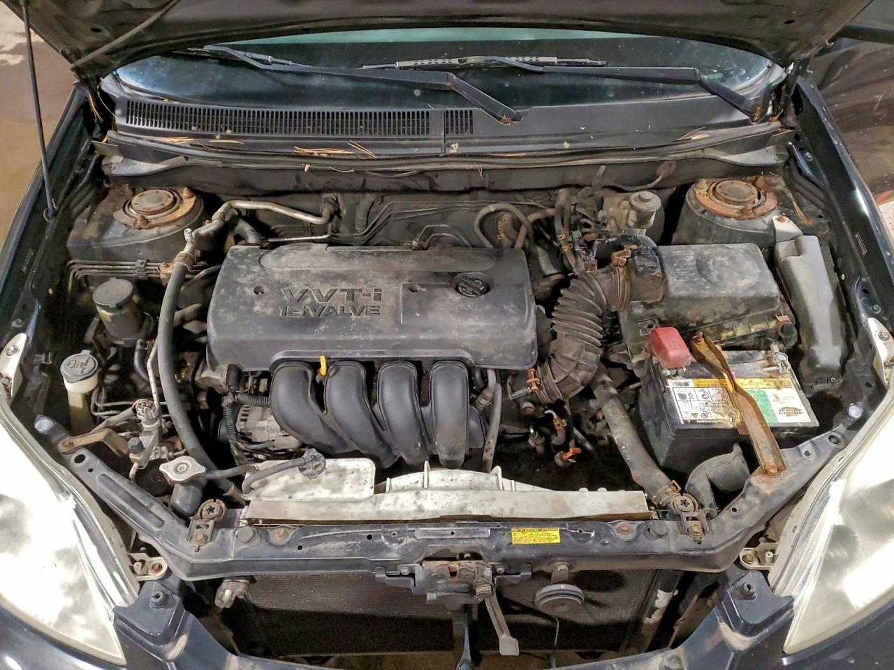 2005 TOYOTA COROLLA MATRIX XR photo 31