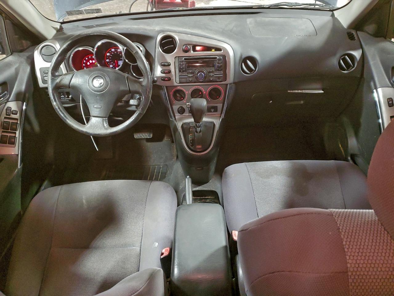 2005 TOYOTA COROLLA MATRIX XR photo 22