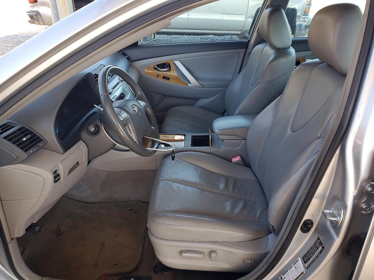 2007 TOYOTA CAMRY LE photo 13