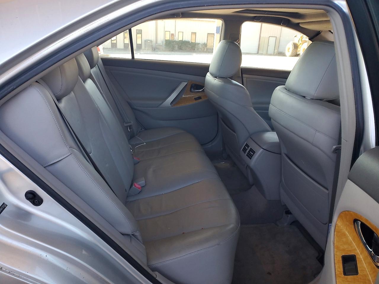 2007 TOYOTA CAMRY LE photo 19