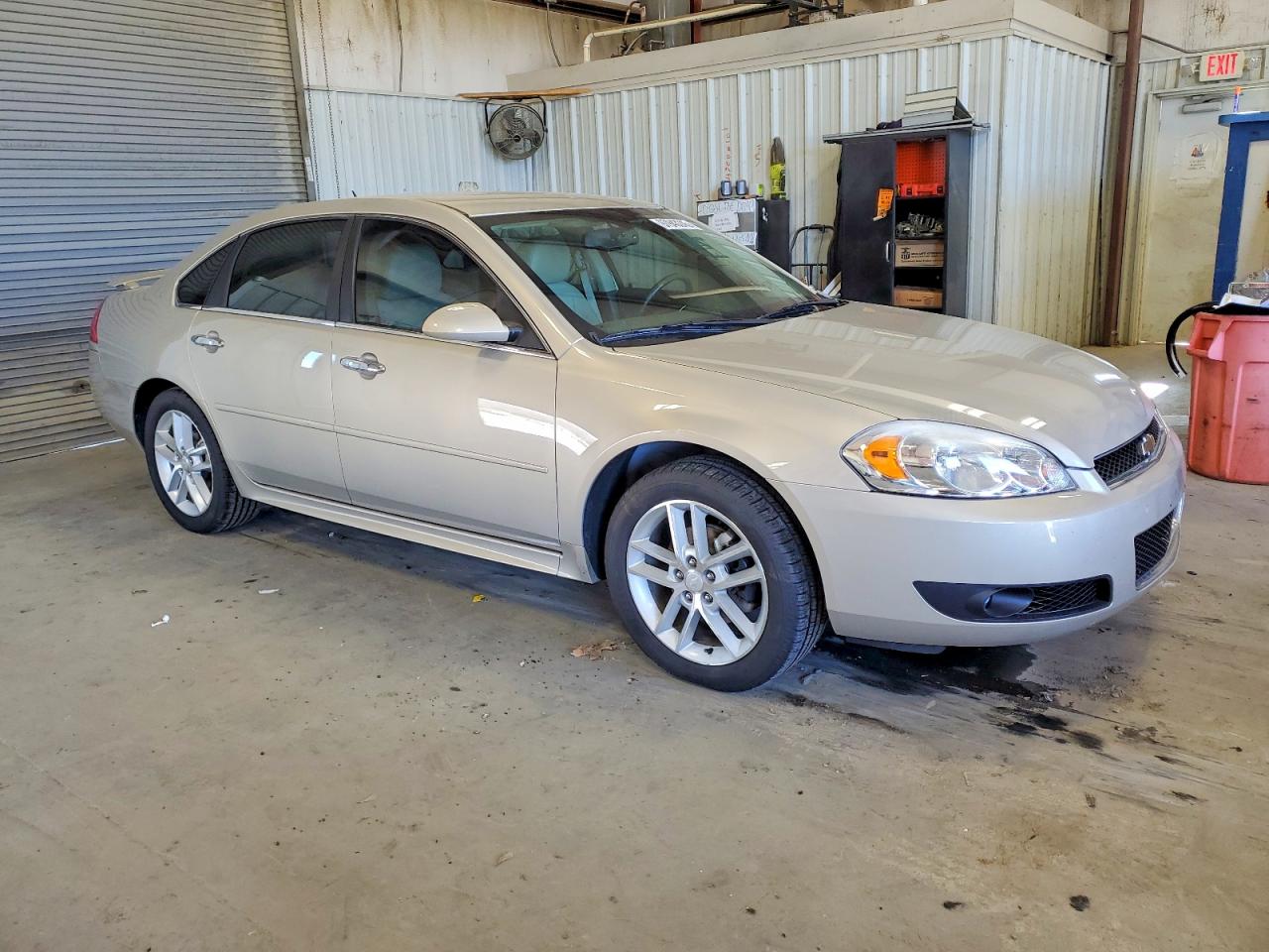 2012 CHEVROLET IMPALA LTZ photo 4