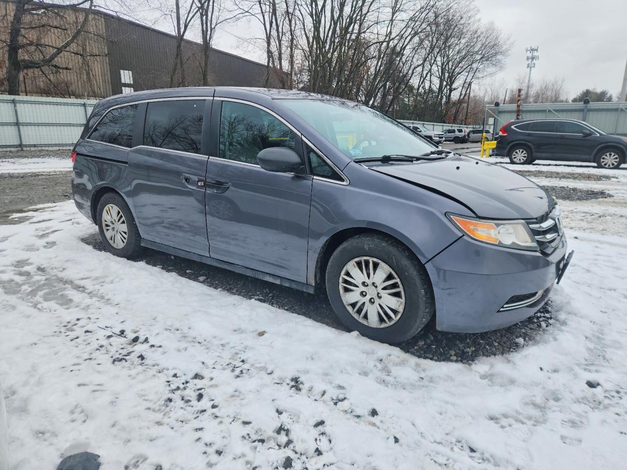 2016 HONDA ODYSSEY LX photo 4