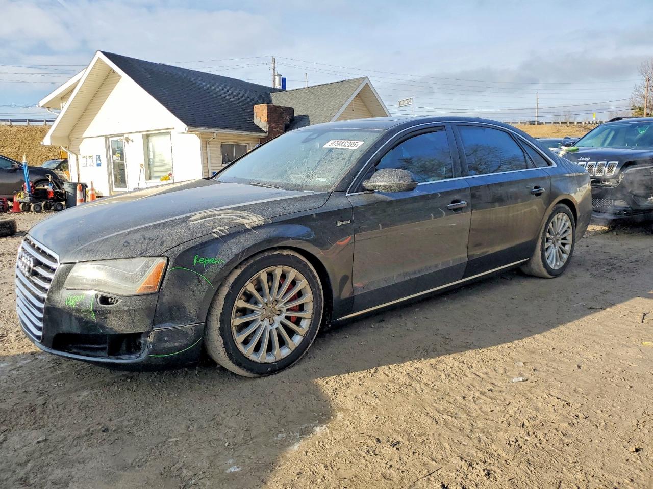 2013 AUDI A8