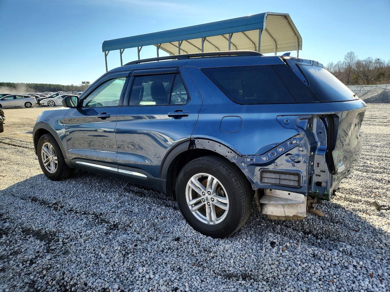 2020 FORD EXPLORER XLT photo 4