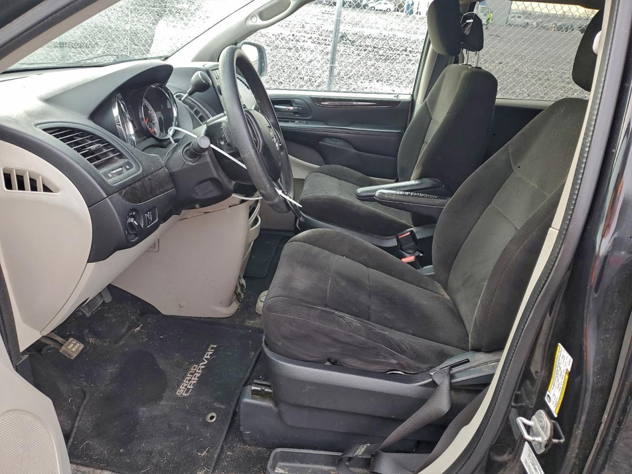 2012 DODGE GRAND CARAVAN SE photo 13