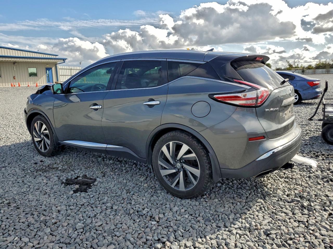 2015 NISSAN MURANO S photo 2