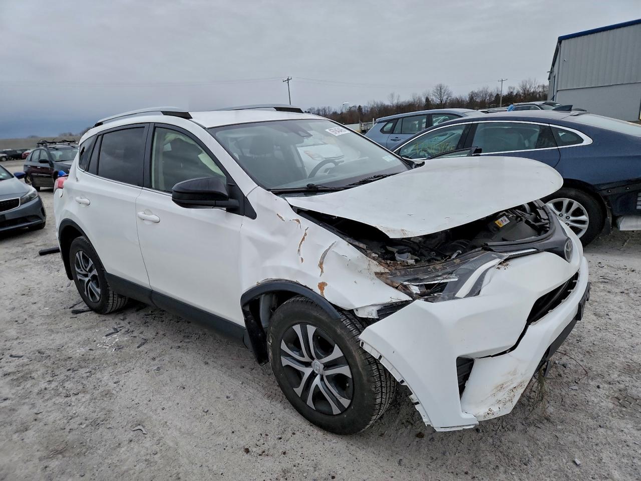 2017 TOYOTA RAV4 LE photo 10