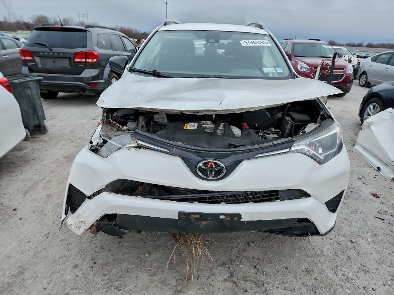 2017 TOYOTA RAV4 LE photo 13