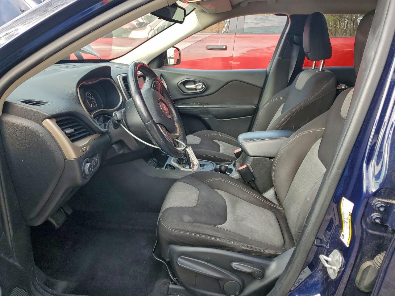 2014 JEEP CHEROKEE LATITUDE photo 13