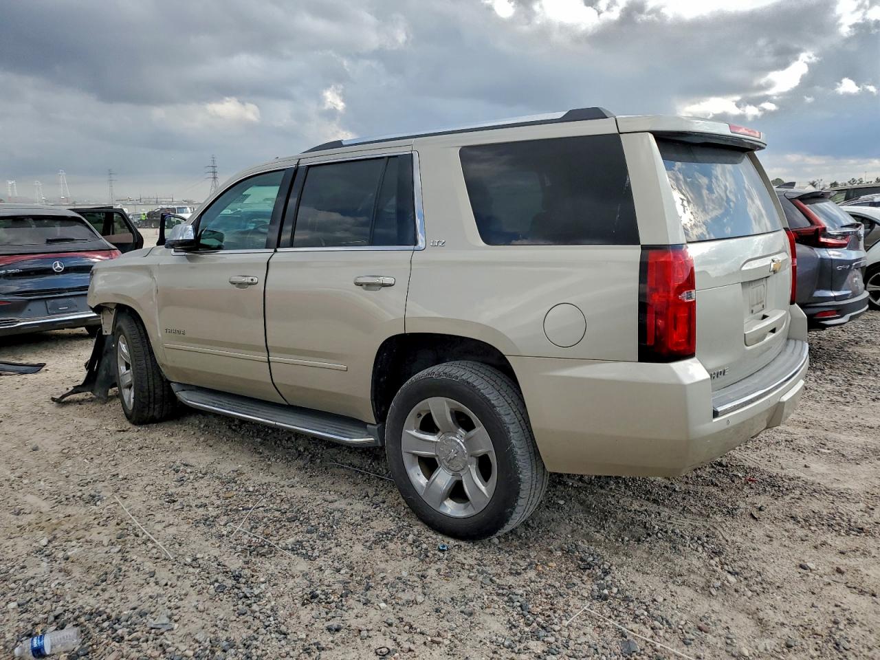 2015 CHEVROLET TAHOE K1500 LTZ photo 3