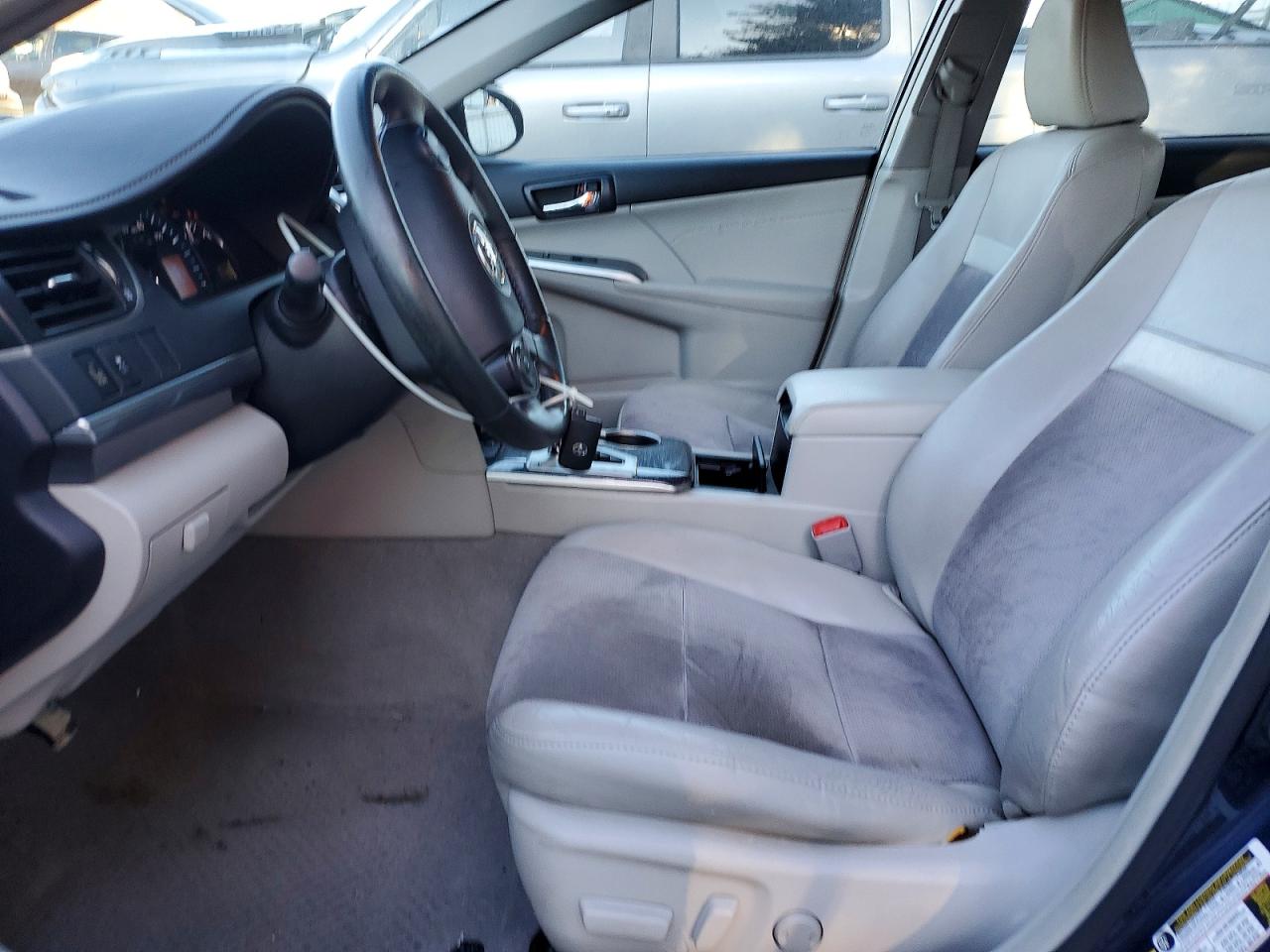 2014 TOYOTA CAMRY HYBRID photo 7