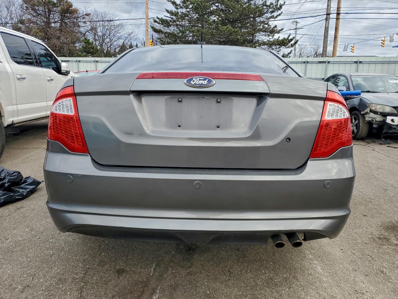 2012 FORD FUSION SE photo 6