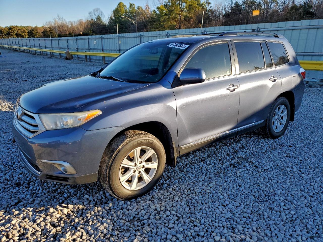 2013 TOYOTA HIGHLANDER