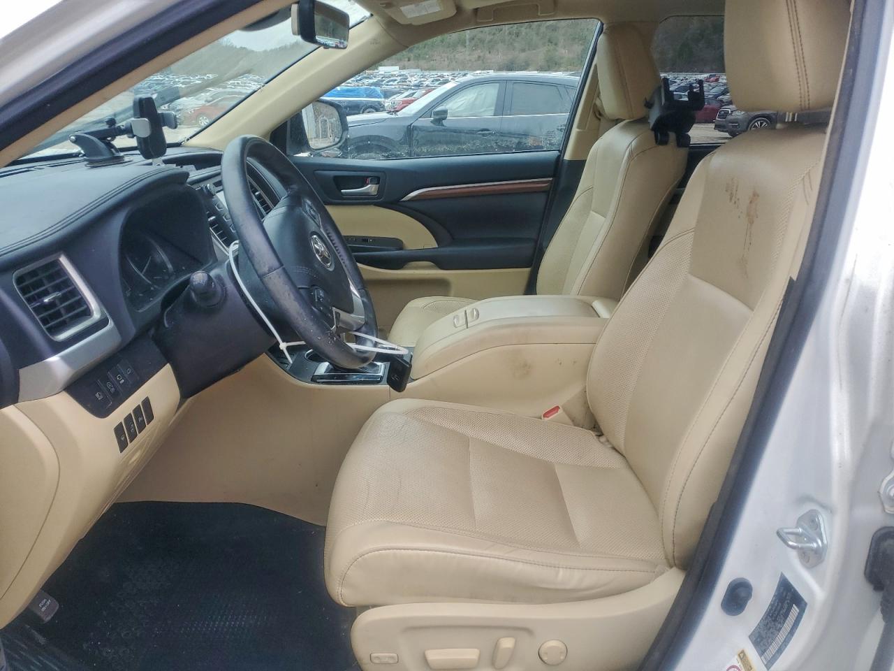 2018 TOYOTA HIGHLANDER LIMITED photo 13