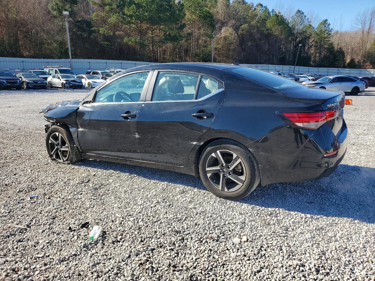 2024 NISSAN SENTRA SV photo 3