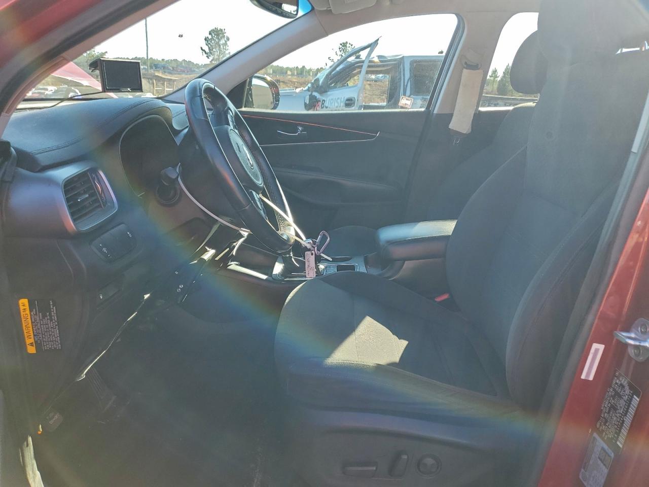 2016 KIA SORENTO photo 13