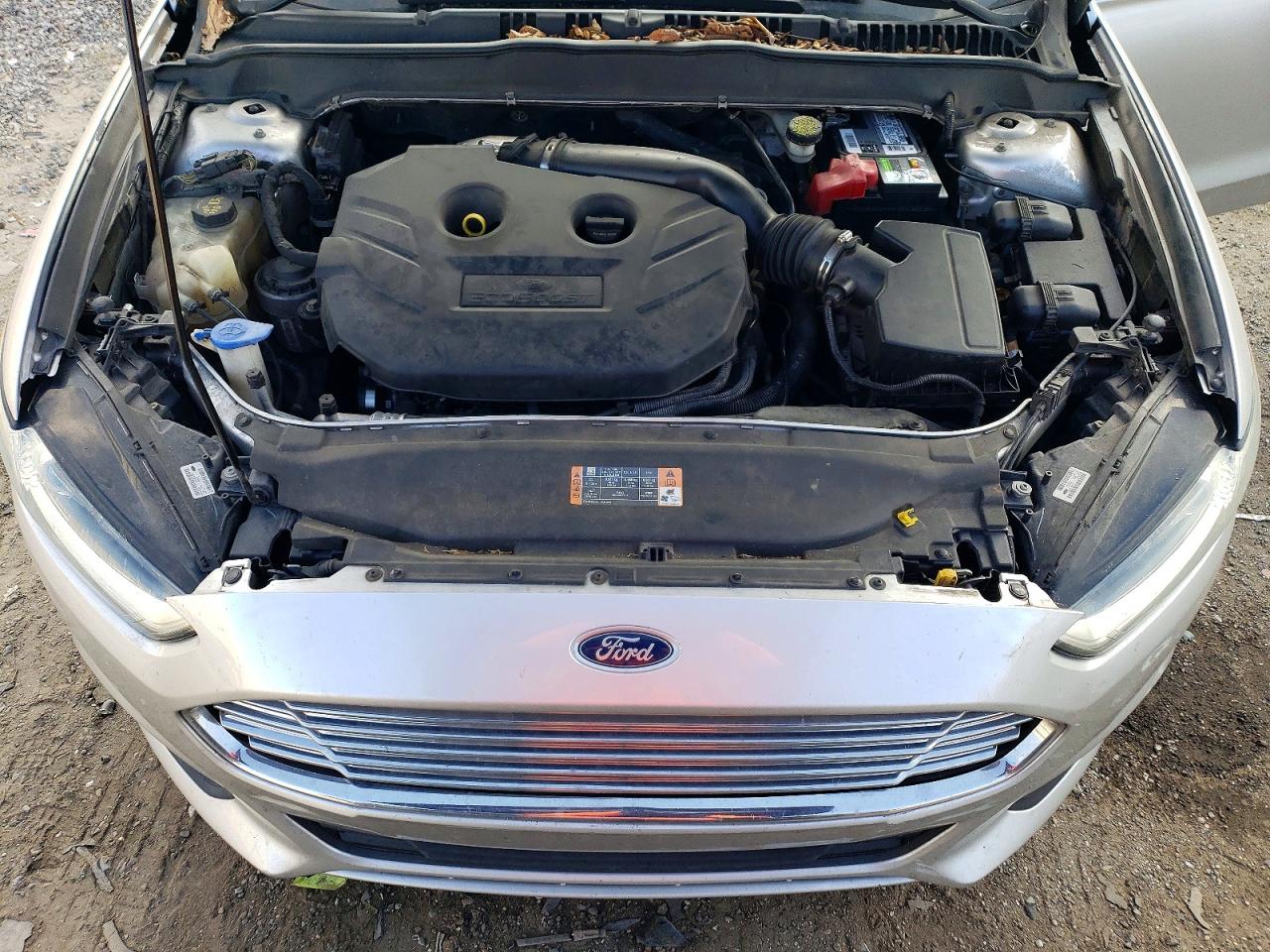 2016 FORD FUSION SE photo 11