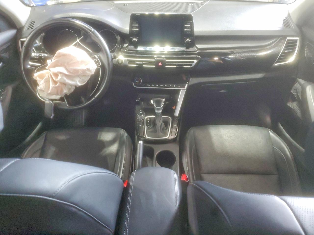 2021 KIA SELTOS EX photo 15