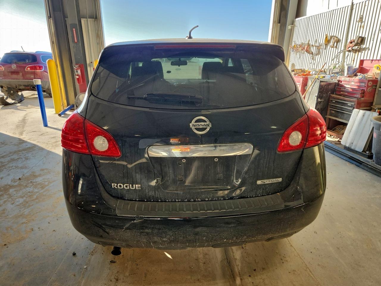 2013 NISSAN ROGUE S photo 11