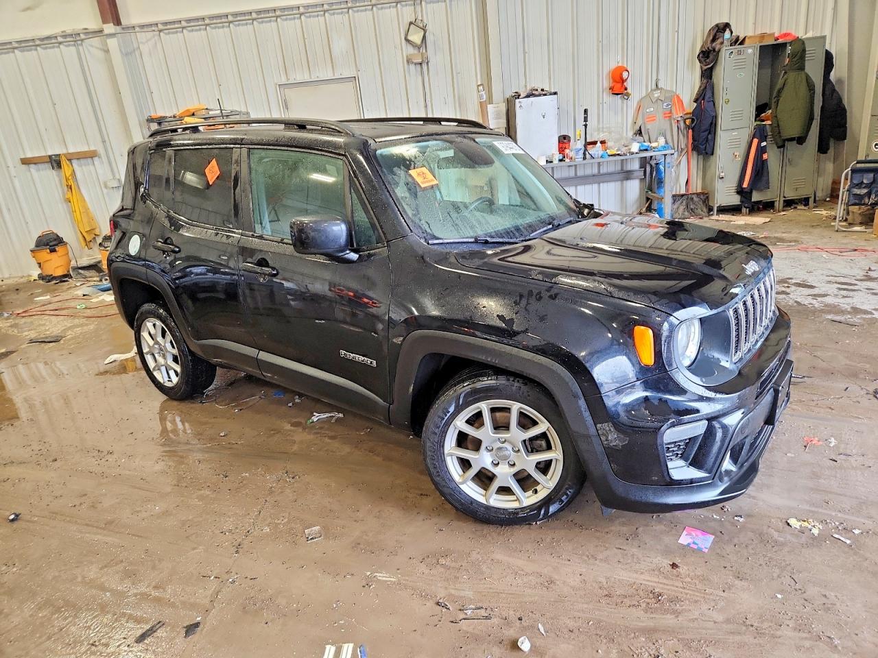 2019 JEEP RENEGADE LATITUDE photo 10