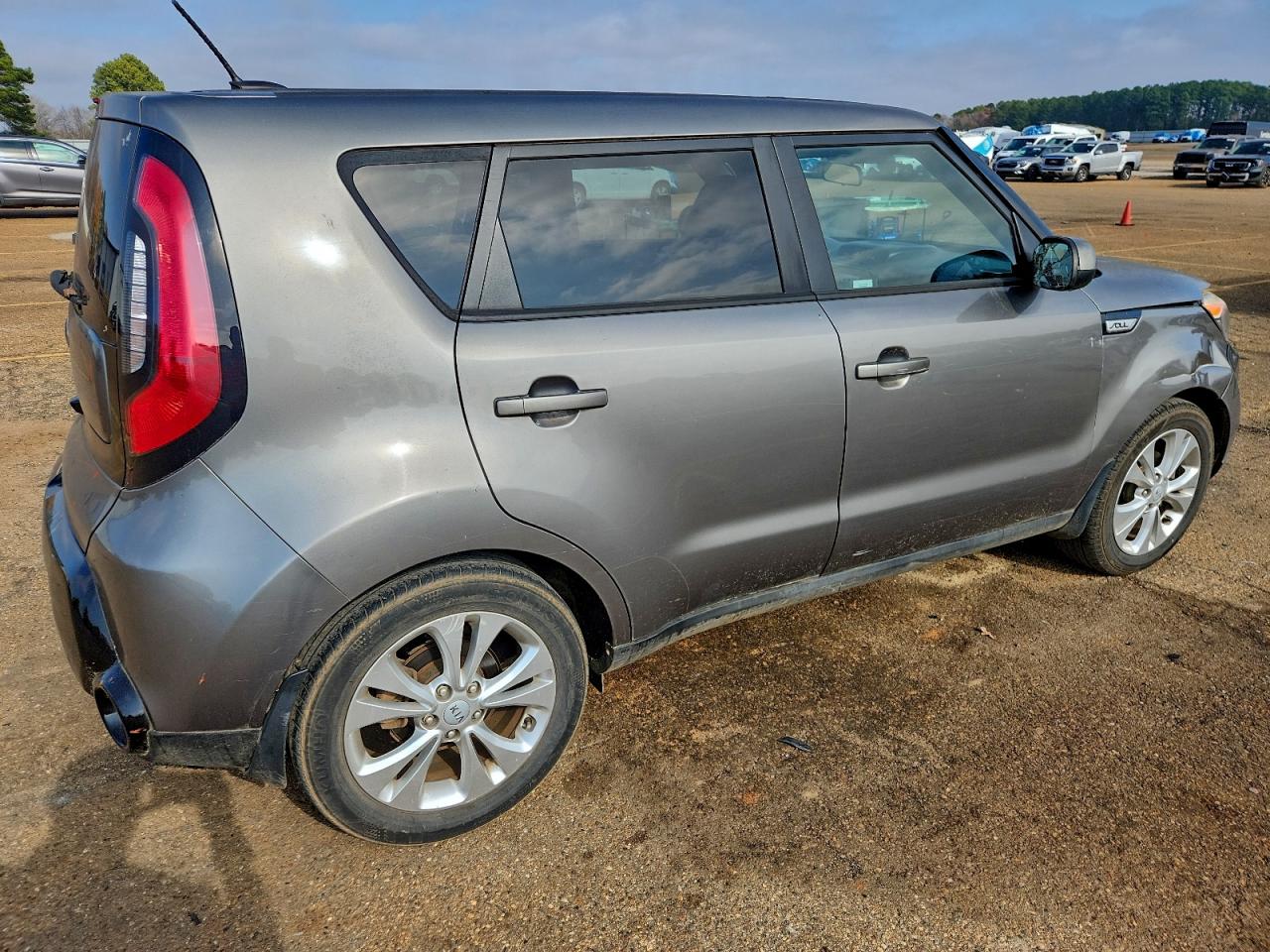 2016 KIA SOUL + photo 3