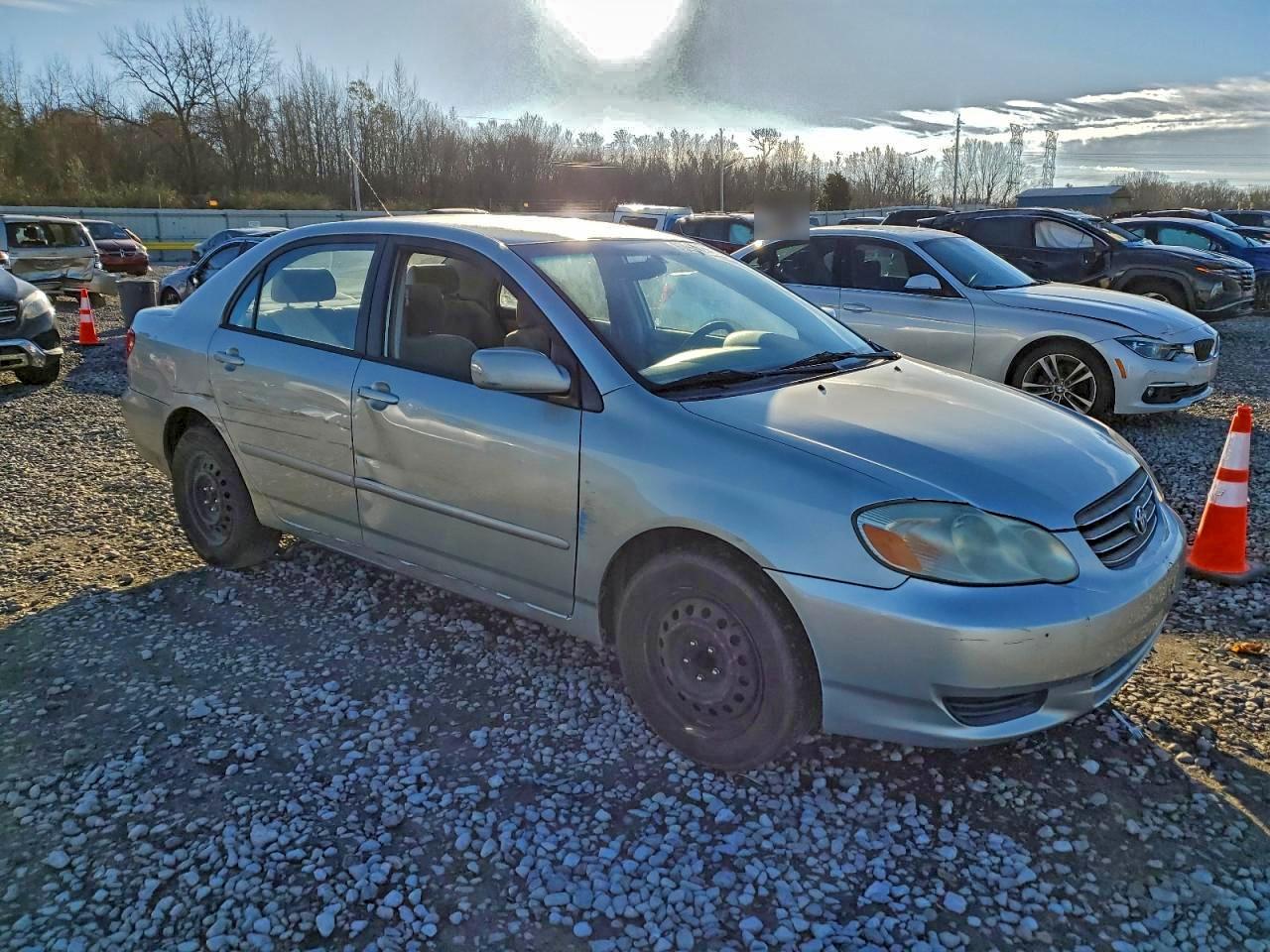 2003 TOYOTA COROLLA CE photo 4
