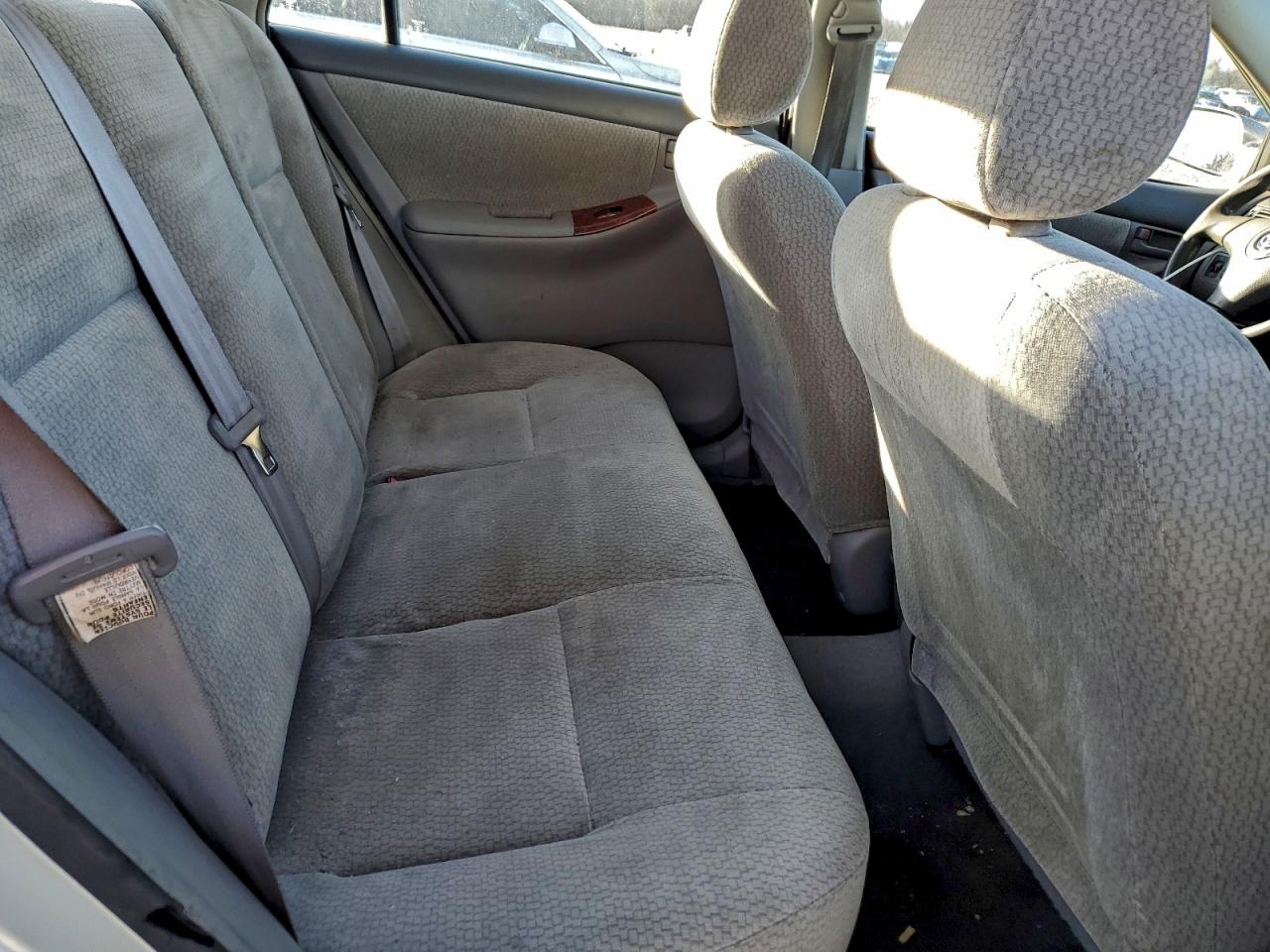 2003 TOYOTA COROLLA CE photo 10