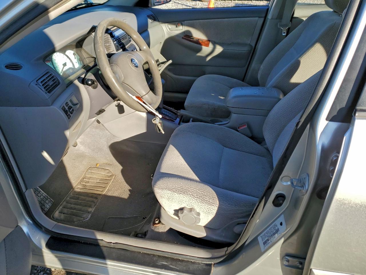 2003 TOYOTA COROLLA CE photo 7