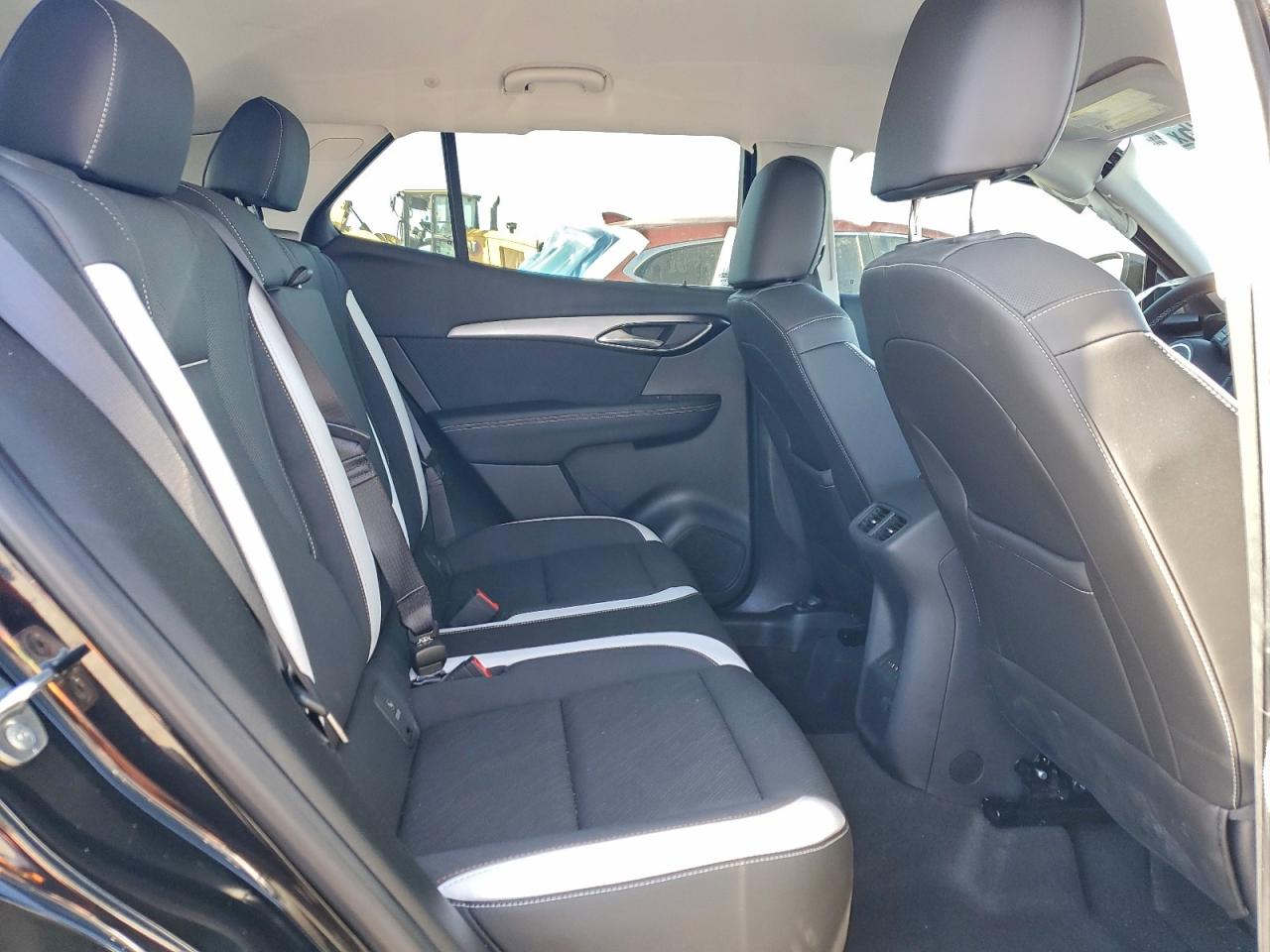 2025 BUICK ENVISION SPORT TOURING photo 11
