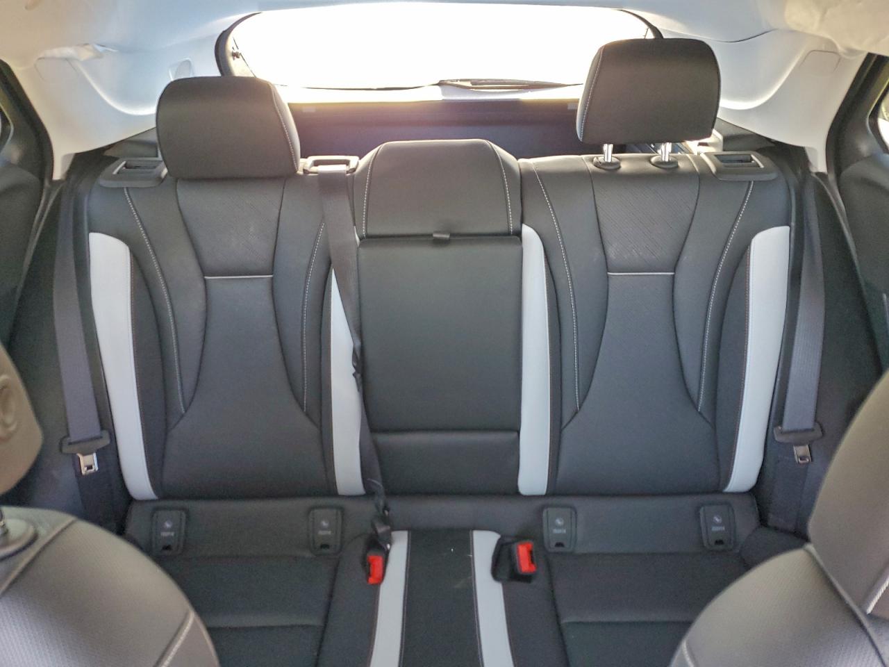 2025 BUICK ENVISION SPORT TOURING photo 10