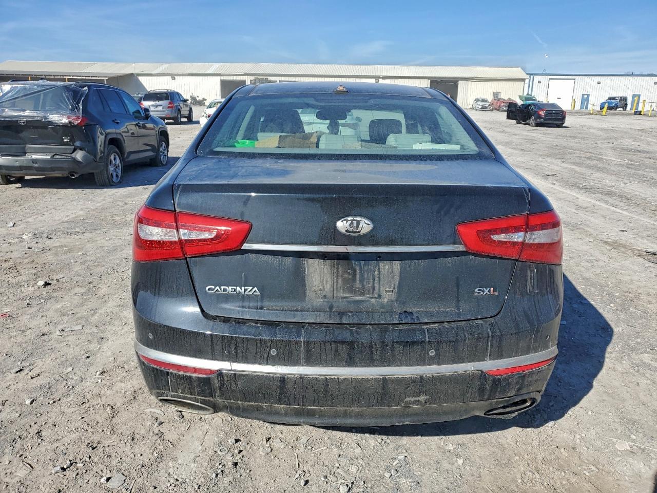 2014 KIA CADENZA PREMIUM photo 11