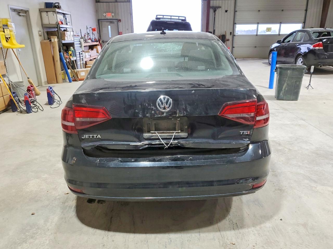 2016 VOLKSWAGEN JETTA S photo 11