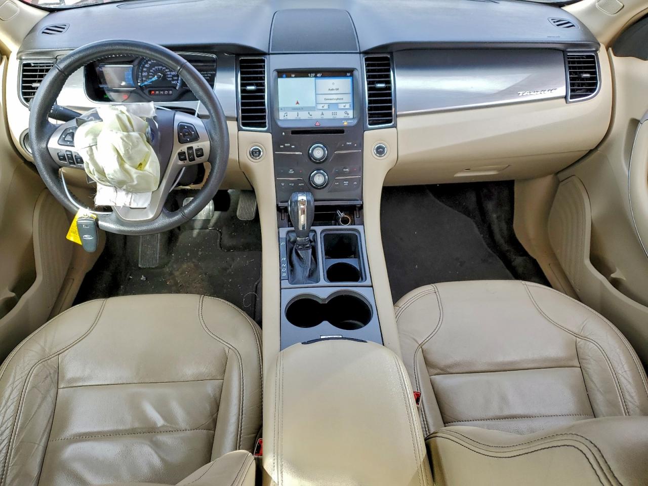 2018 FORD TAURUS SEL photo 15