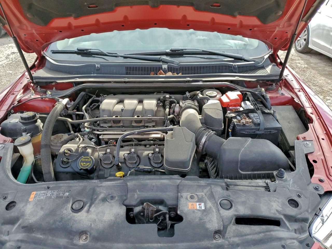 2018 FORD TAURUS SEL photo 21