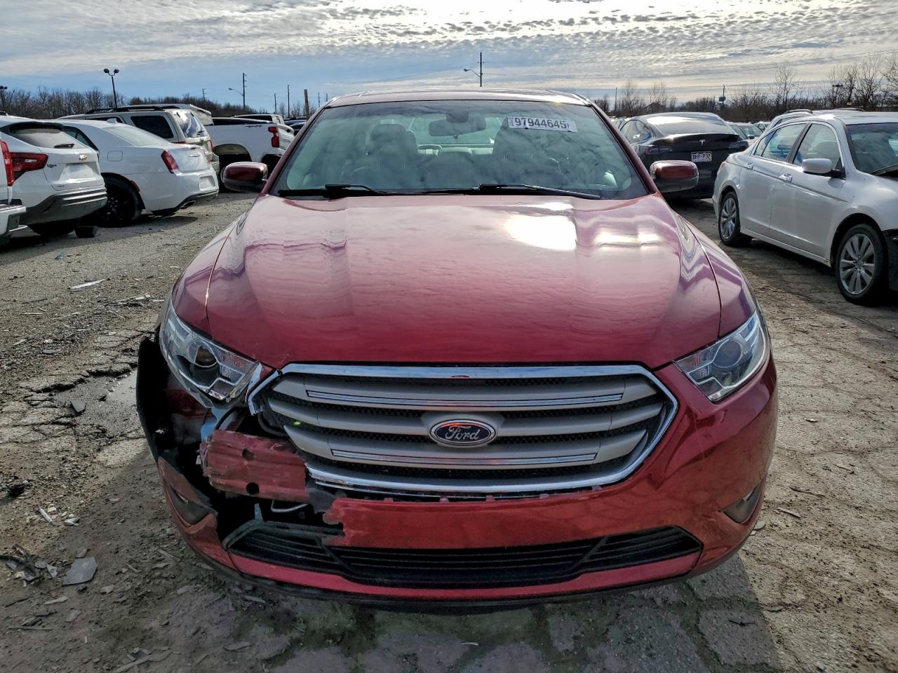 2018 FORD TAURUS SEL photo 9