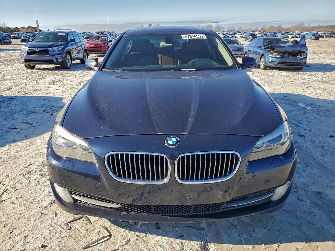 2011 BMW 535 XI photo 9