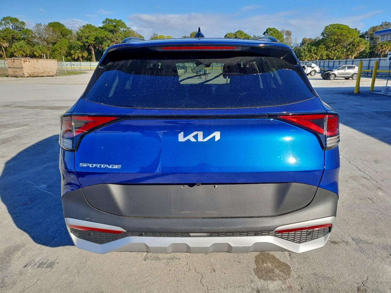 2025 KIA SPORTAGE EX photo 6