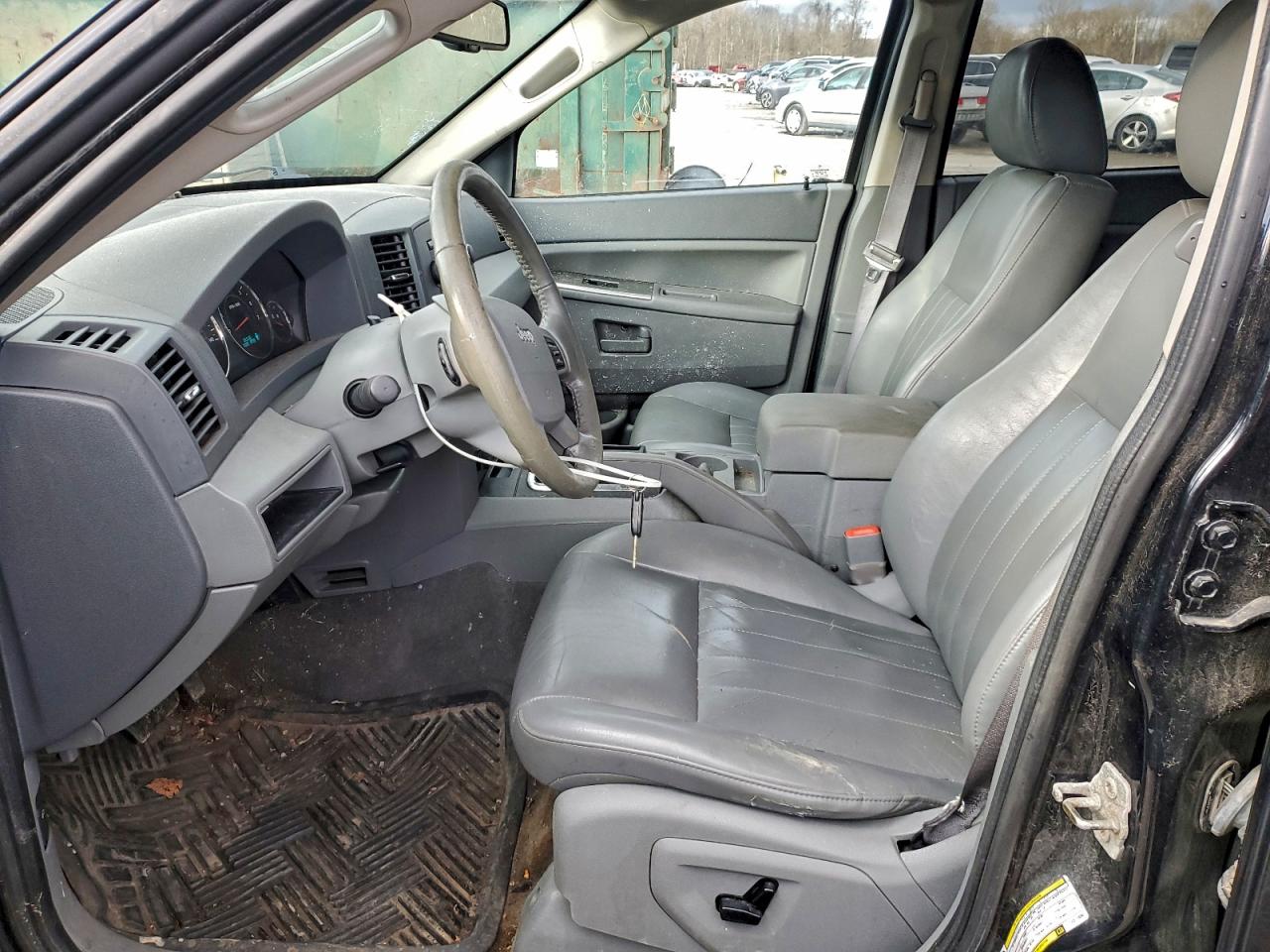 2007 JEEP GRAND CHEROKEE LAREDO photo 13