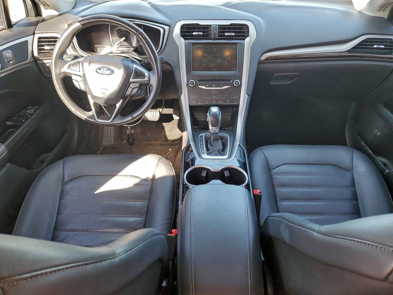 2015 FORD FUSION SE photo 8