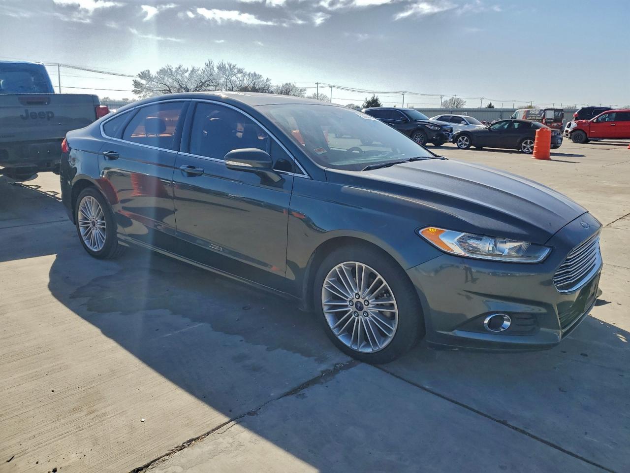 2015 FORD FUSION SE photo 4