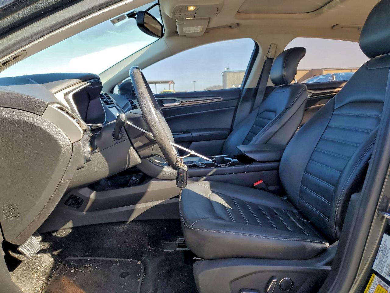 2015 FORD FUSION SE photo 7